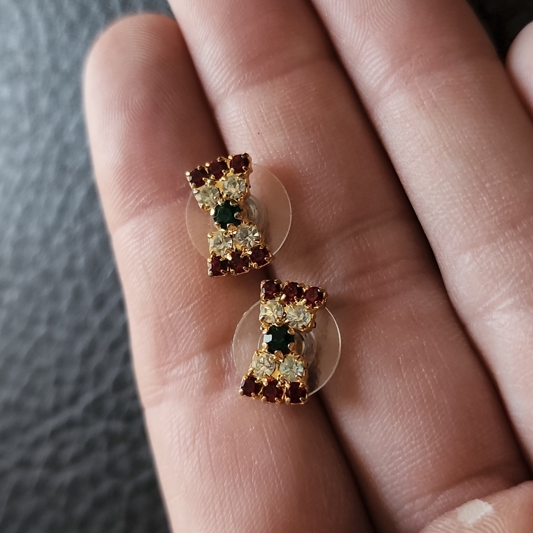 Vtg Earrings